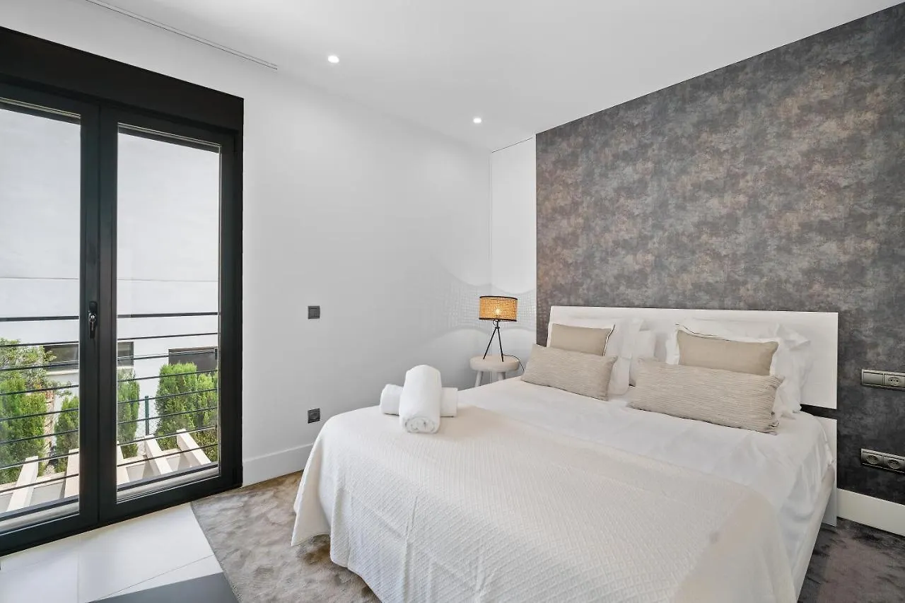 Vacation Marbella I Villa Iniesta, Golf Community, Brand-New Built, Infinity Pool Estepona Espagne